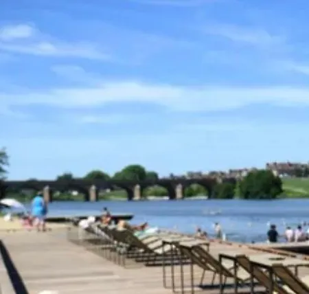 Le Quai D'allier 아파트 *